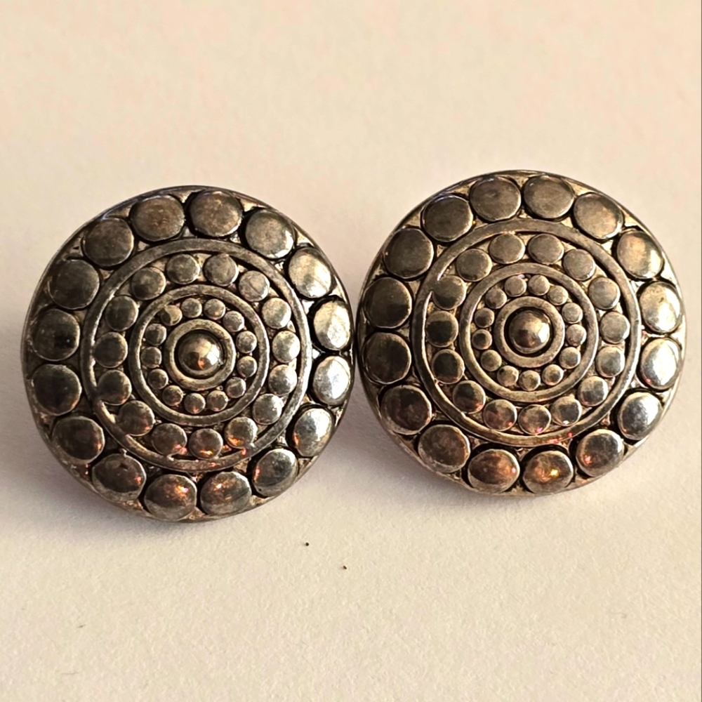 Silver tone earrings circles with dots design southwestern style
